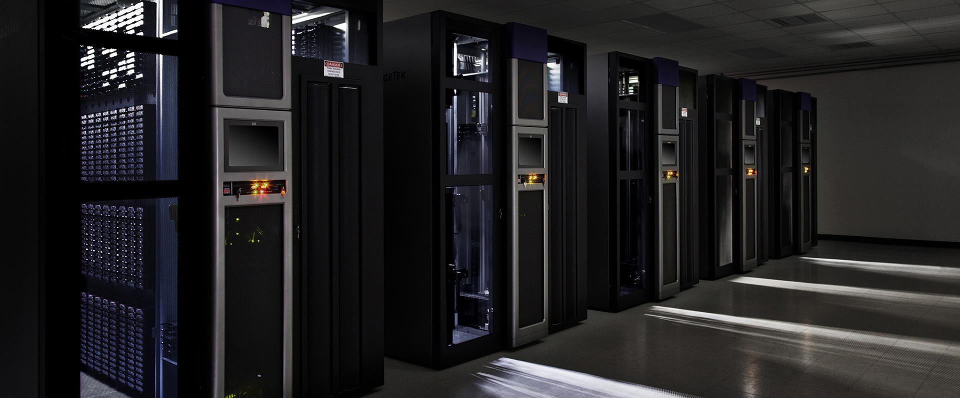 6125e869e9a7a.jpg 美國(guó)服務(wù)器托管.jpg