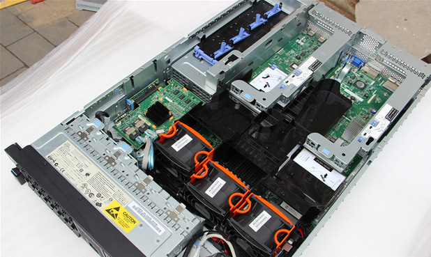 61725dd57e551.jpg 4核8g服務器.jpg